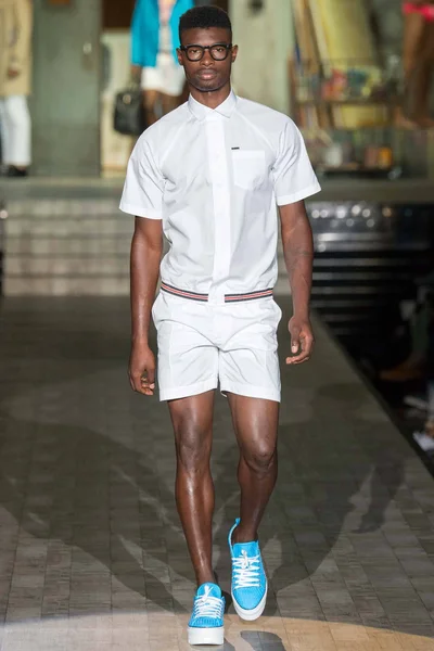 Look 6